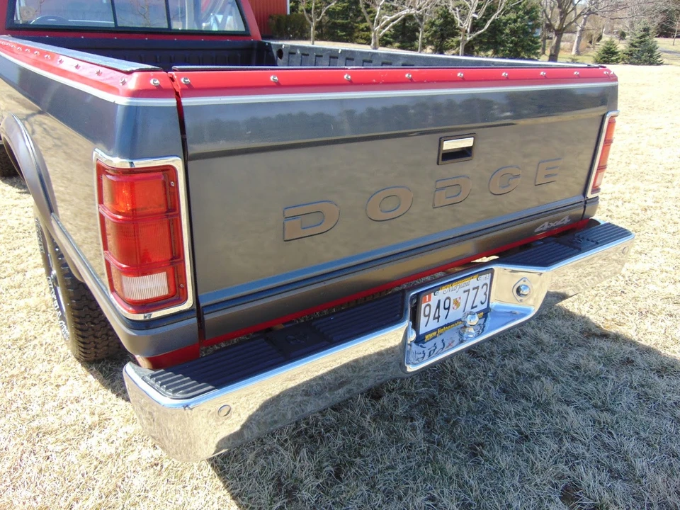 1988 Dodge Dakota 1st Gen - Image 28 of 31