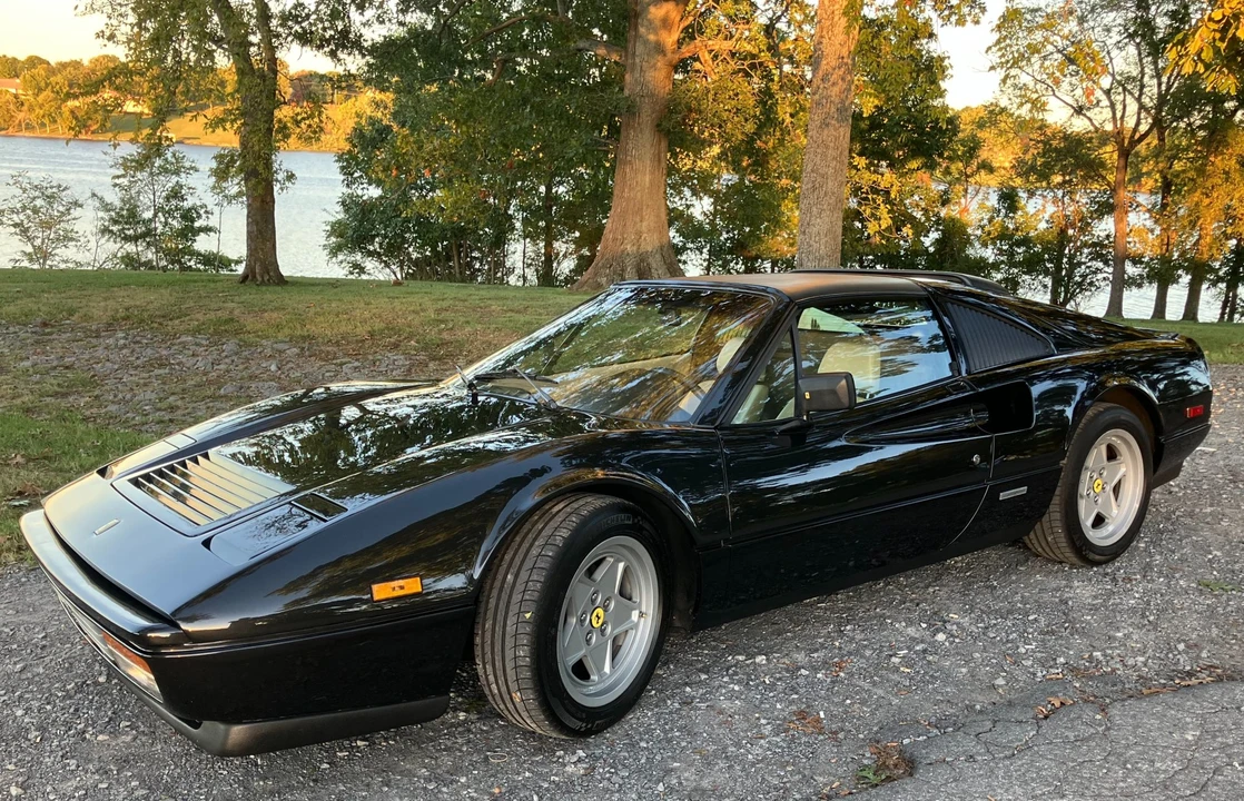 1988 Ferrari 328 GTS - Image 2 of 31