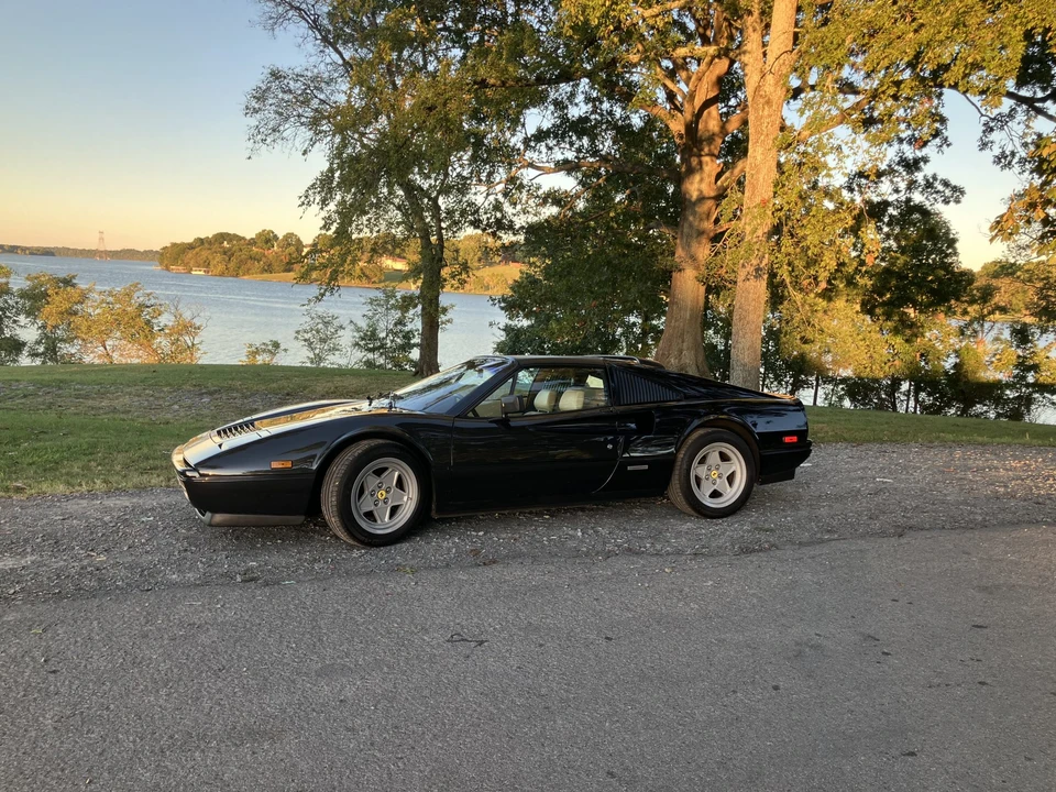 1988 Ferrari 328 GTS - Image 18 of 31