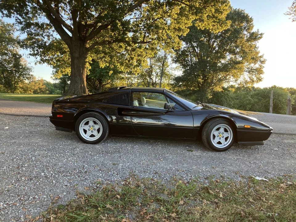 1988 Ferrari 328 GTS - Image 25 of 31