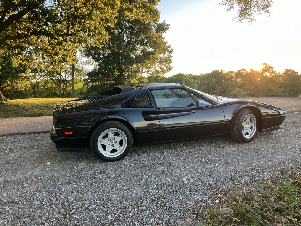 1988 Ferrari 328 GTS - Image 26 of 31