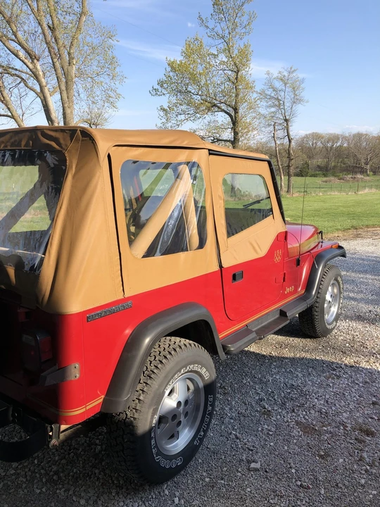 1988 Jeep YJ Wrangler - Image 19 of 31