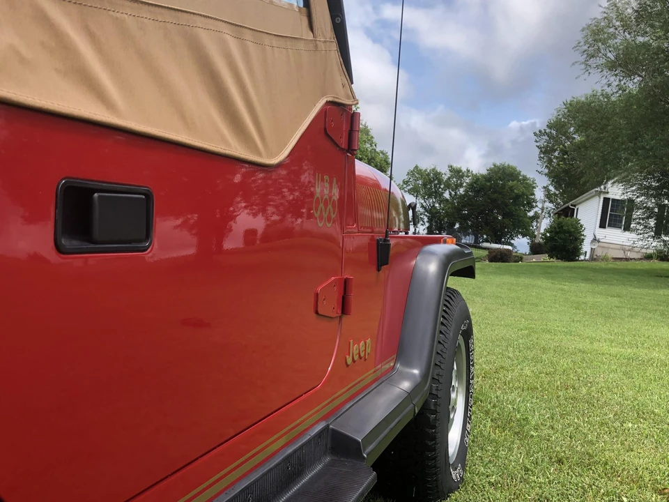 1988 Jeep YJ Wrangler - Image 20 of 31