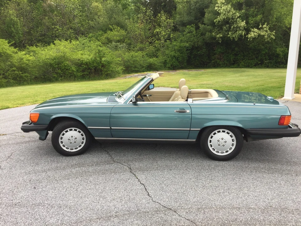1988 Mercedes-Benz R107 SL-Class - Image 2 of 31