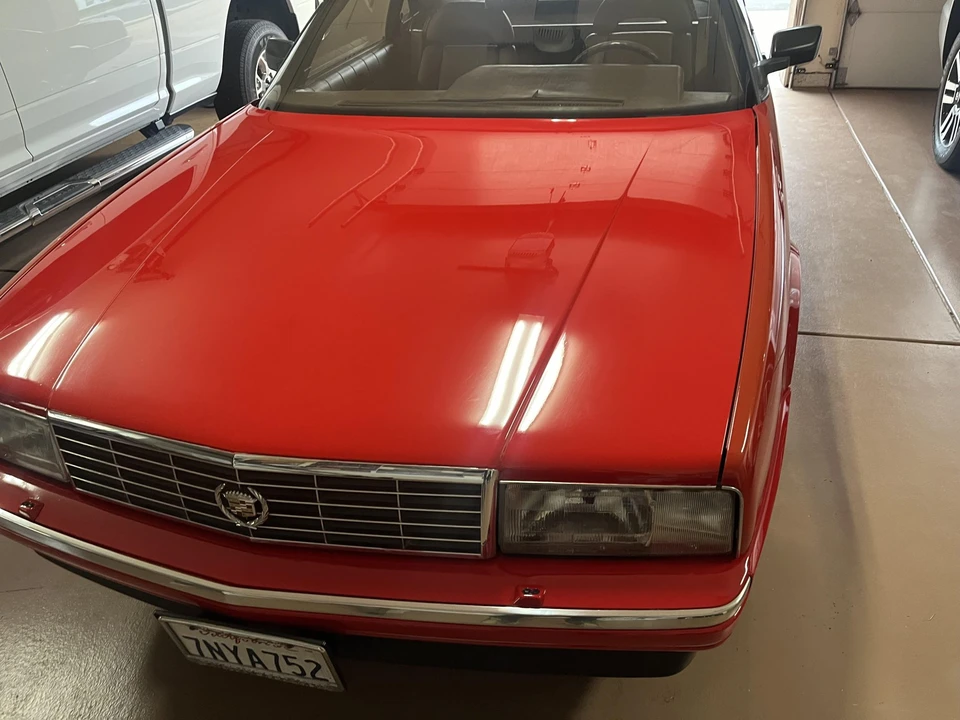 1989 Cadillac Allante - Image 11 of 31