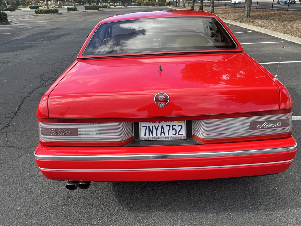 1989 Cadillac Allante - Image 7 of 31