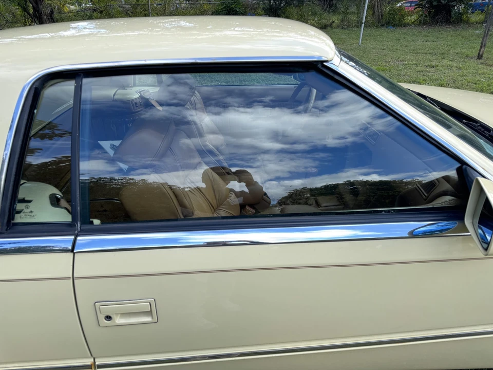 1989 Chrysler TC by Maserati - Image 29 of 31