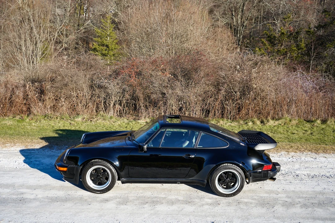 1989 Porsche 930 Turbo - Image 25 of 31