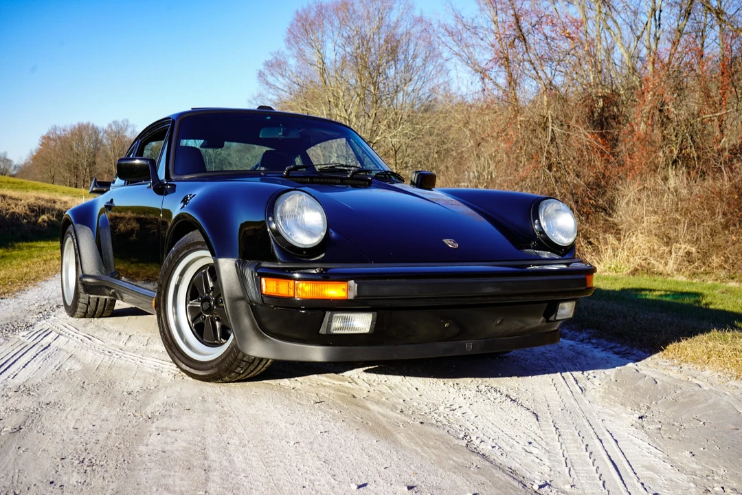 1989 Porsche 930 Turbo - Image 9 of 31