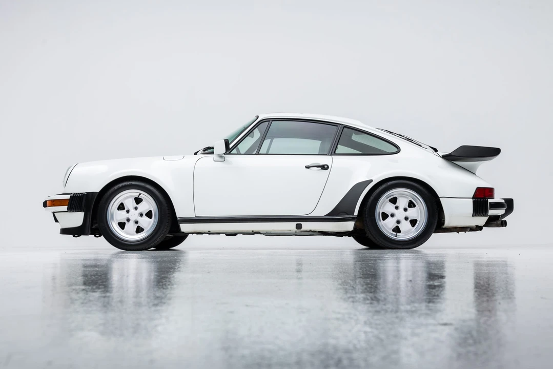 1989 Porsche 930 Turbo - Image 9 of 31