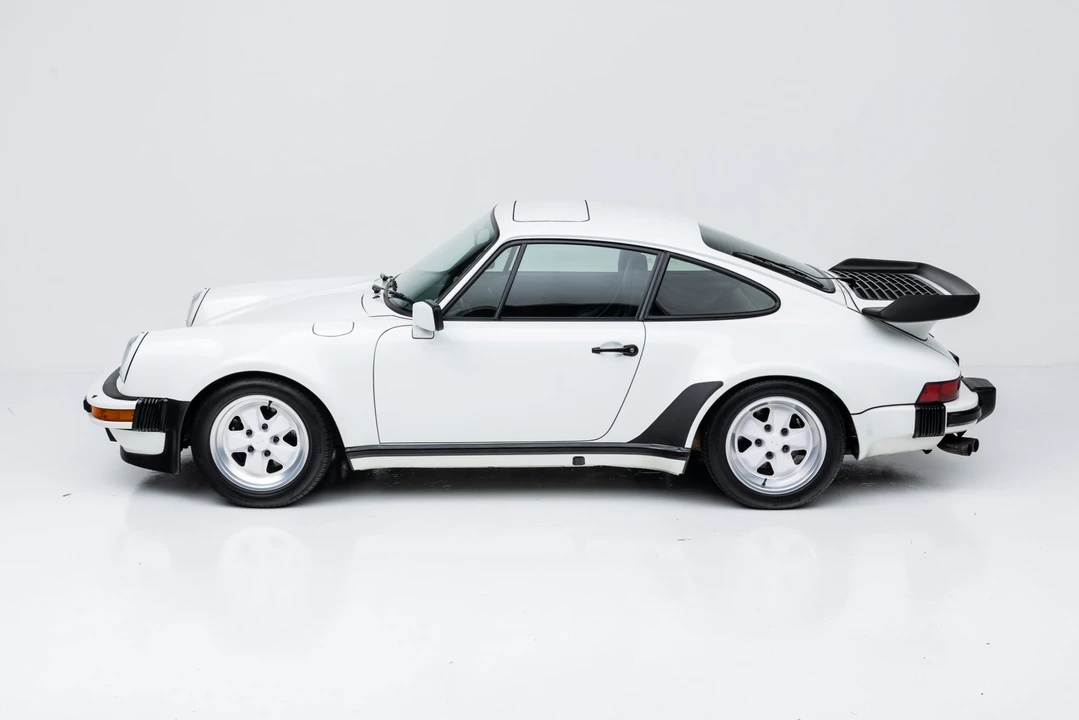 1989 Porsche 930 Turbo - Image 8 of 31