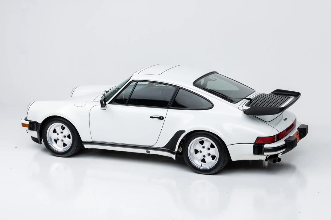 1989 Porsche 930 Turbo - Image 10 of 31