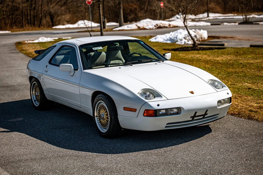 1989 Porsche 928 S4 - Image 27 of 31