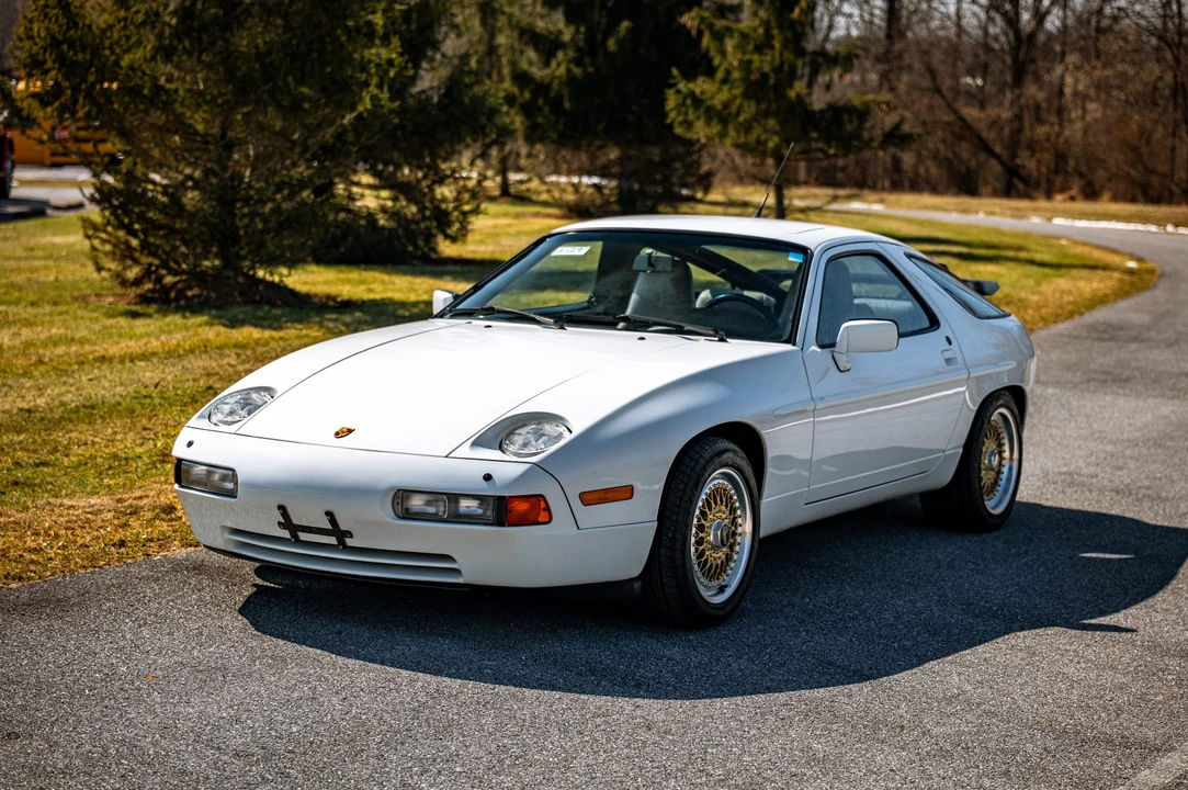 1989 Porsche 928 S4 - Image 4 of 31