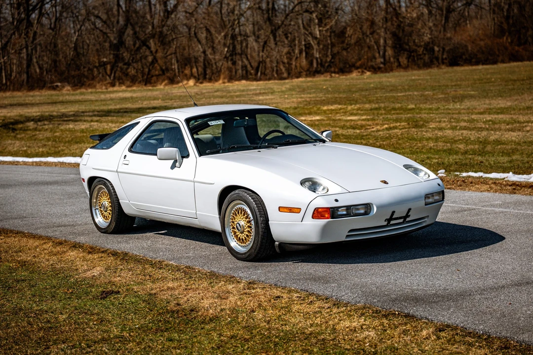 1989 Porsche 928 S4 - Image 28 of 31