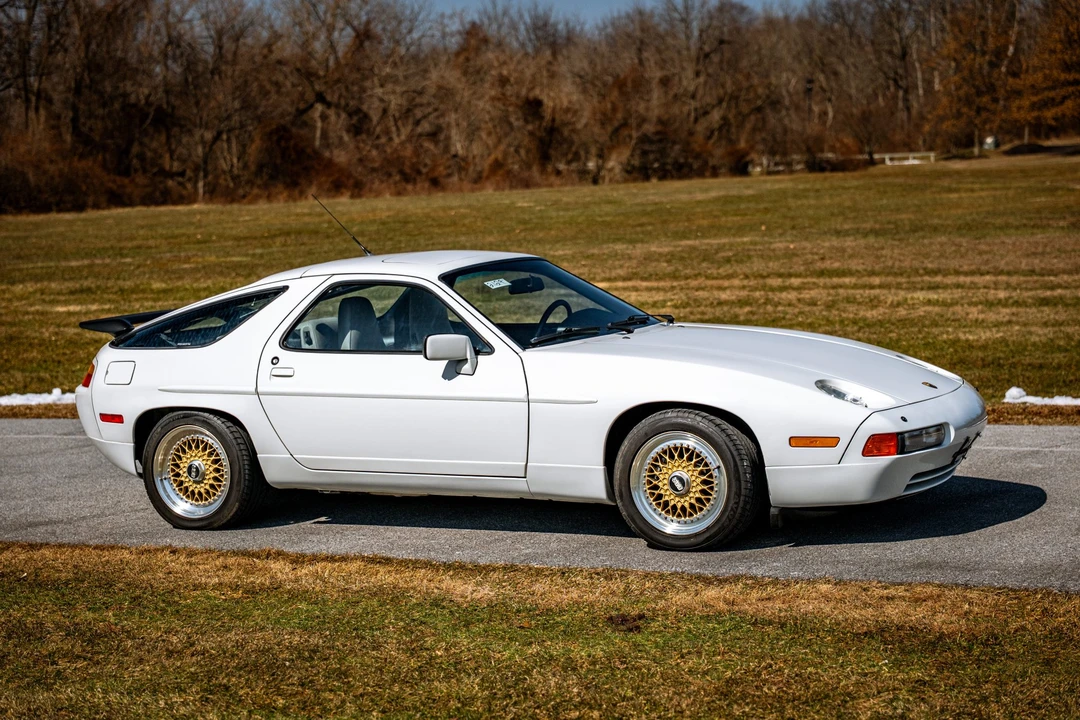 1989 Porsche 928 S4 - Image 25 of 31