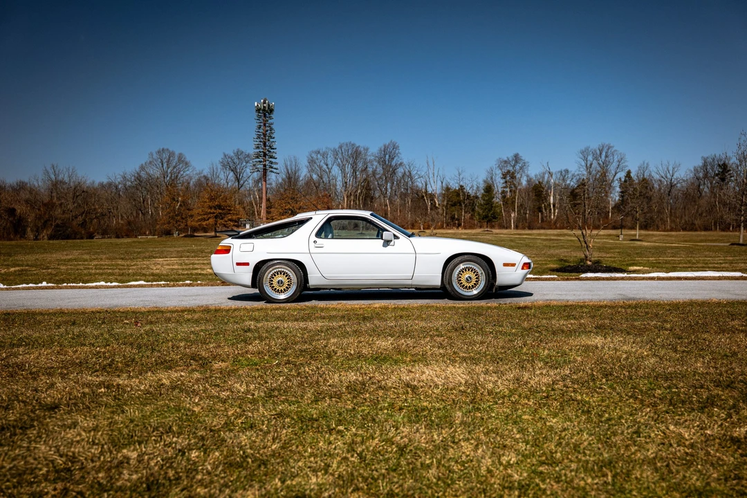 1989 Porsche 928 S4 - Image 21 of 31