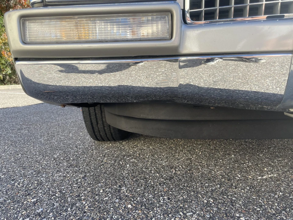 1990 Cadillac Fleetwood - Image 29 of 31