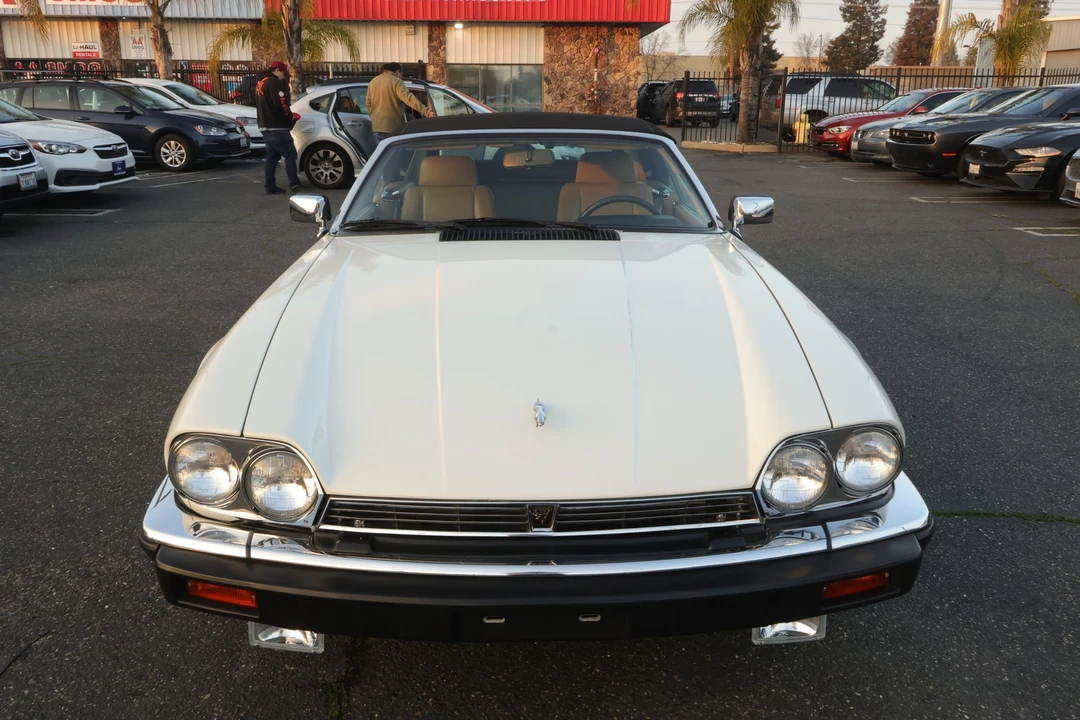 1990 Jaguar XJS Convertible - Image 29 of 31