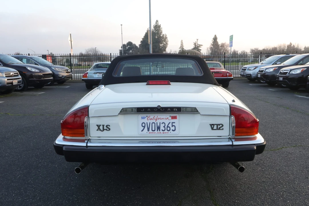 1990 Jaguar XJS Convertible - Image 14 of 31