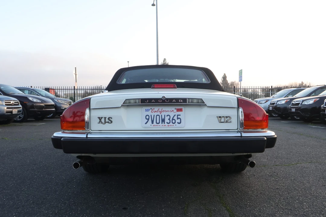 1990 Jaguar XJS Convertible - Image 13 of 31