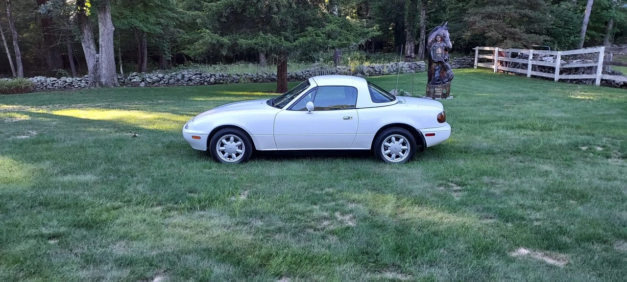 1990 Mazda NA MX-5 Miata - Image 4 of 31