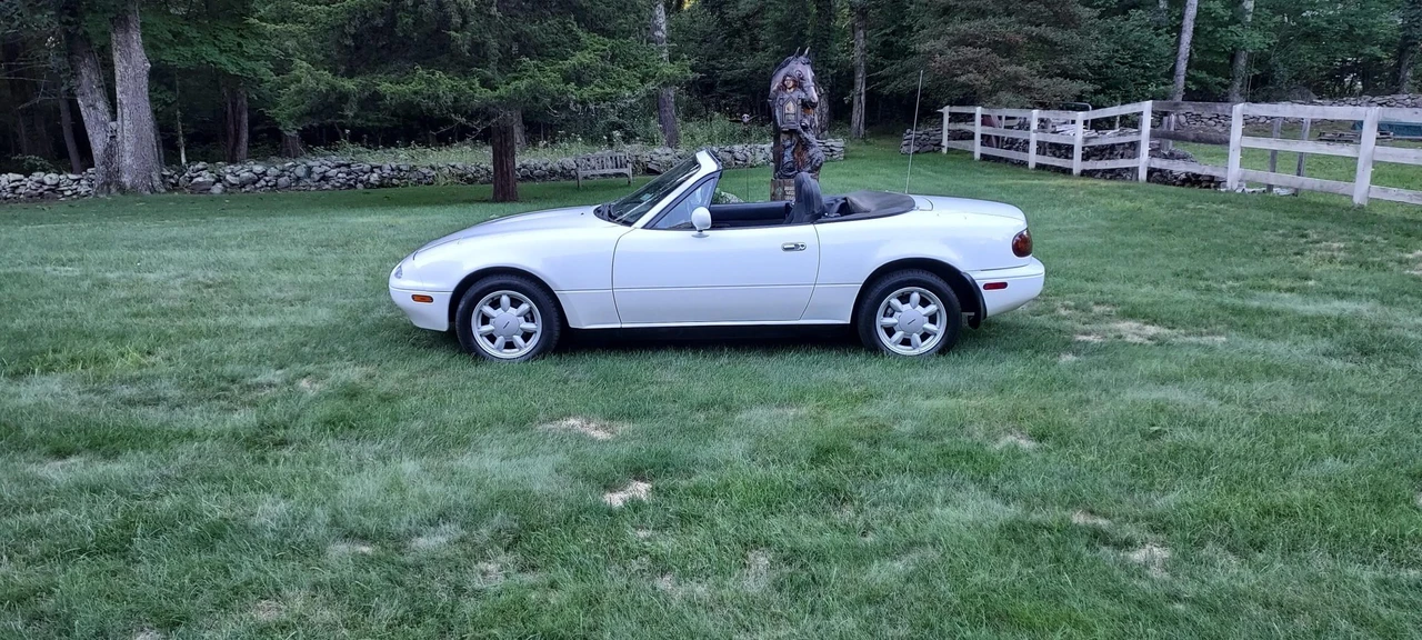 1990 Mazda NA MX-5 Miata - Image 3 of 31