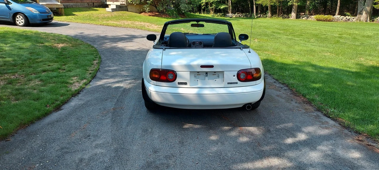 1990 Mazda NA MX-5 Miata - Image 8 of 31