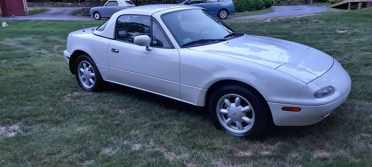1990 Mazda NA MX-5 Miata - Image 30 of 31