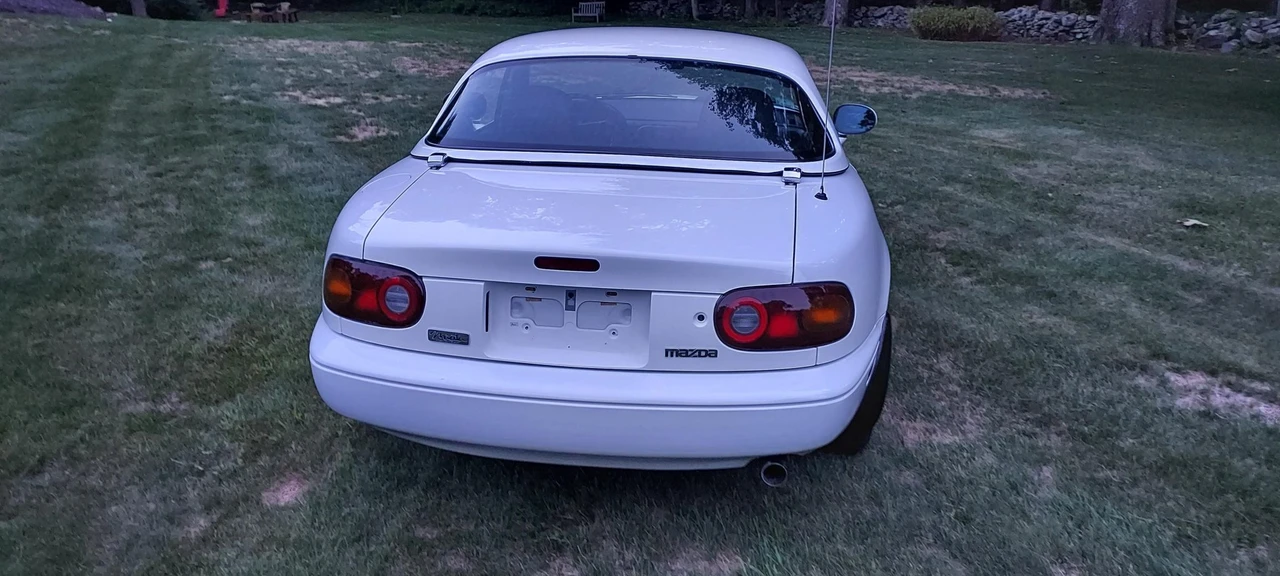 1990 Mazda NA MX-5 Miata - Image 27 of 31