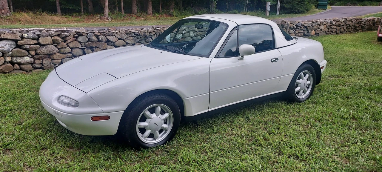 1990 Mazda NA MX-5 Miata - Image 15 of 31