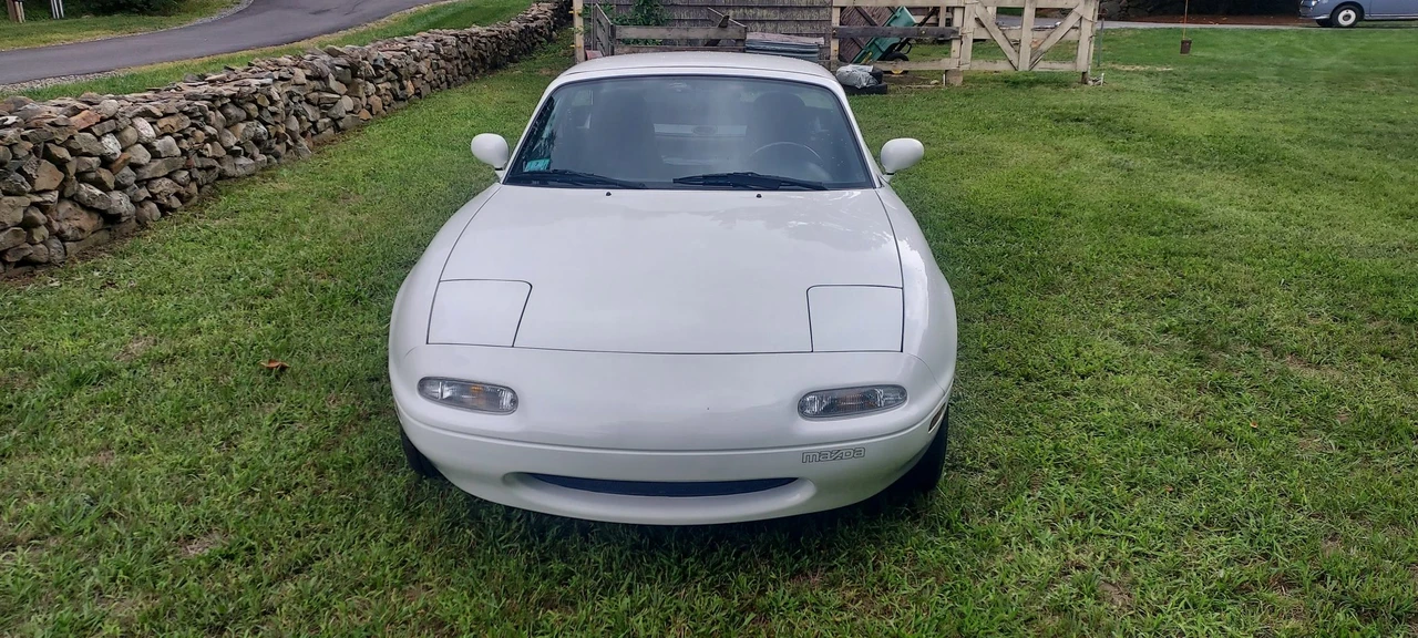 1990 Mazda NA MX-5 Miata - Image 23 of 31