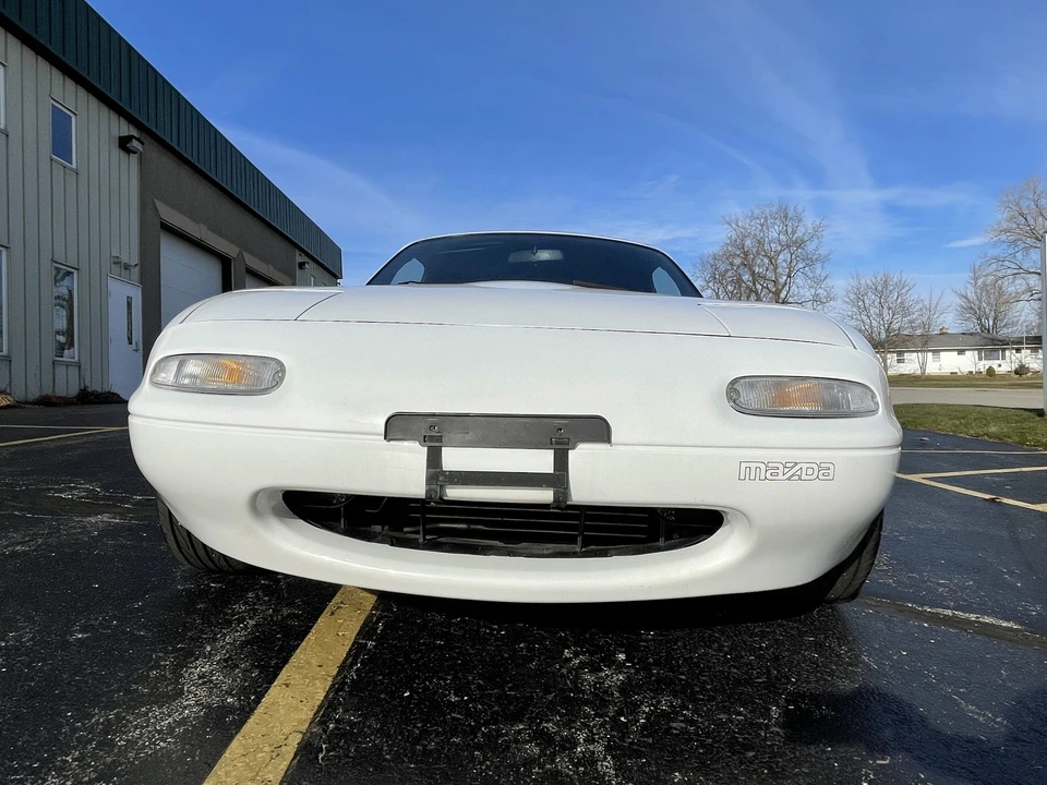 1990 Mazda NA MX-5 Miata - Image 26 of 31