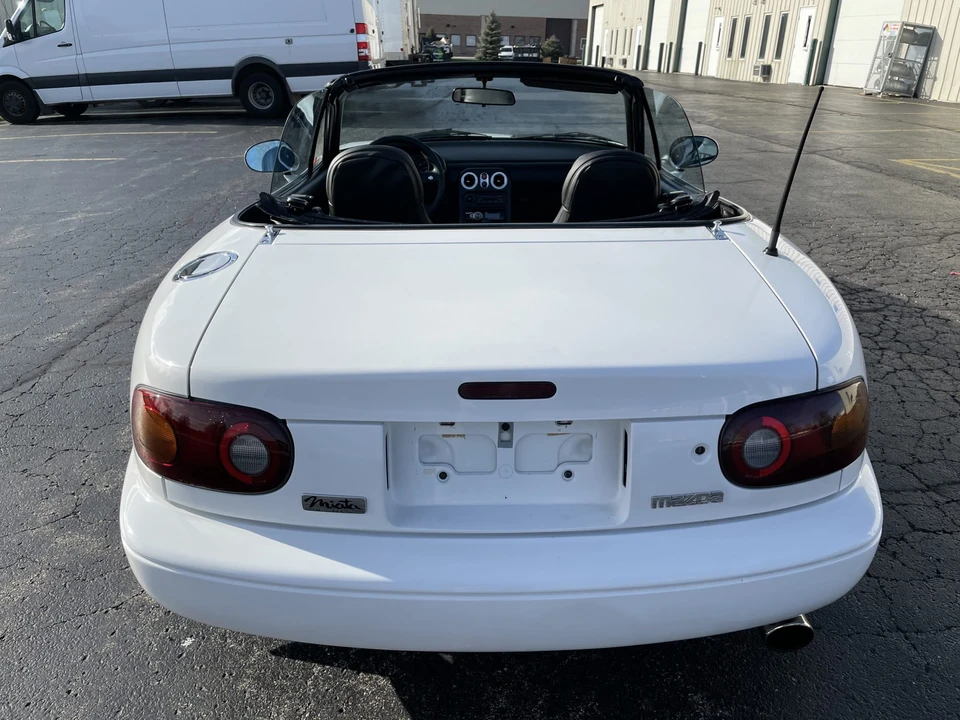 1990 Mazda NA MX-5 Miata - Image 7 of 31