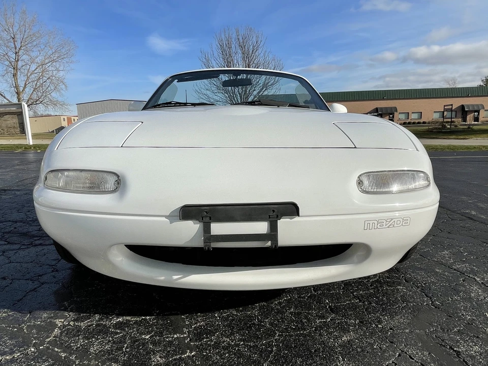 1990 Mazda NA MX-5 Miata - Image 3 of 31