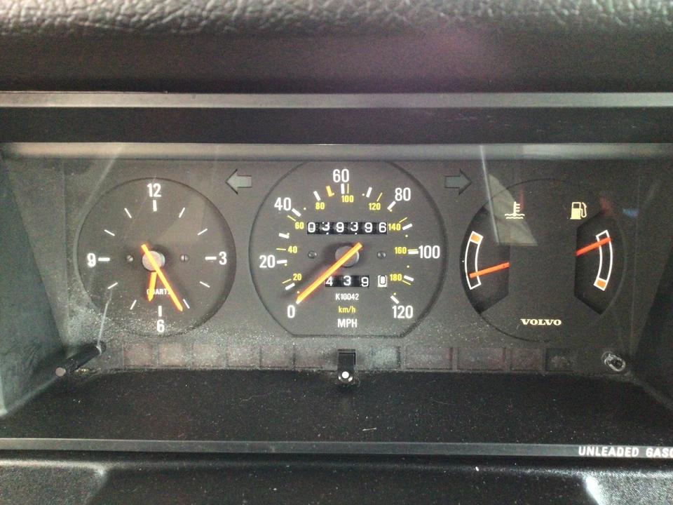 1990 Volvo 244 - Image 31 of 31