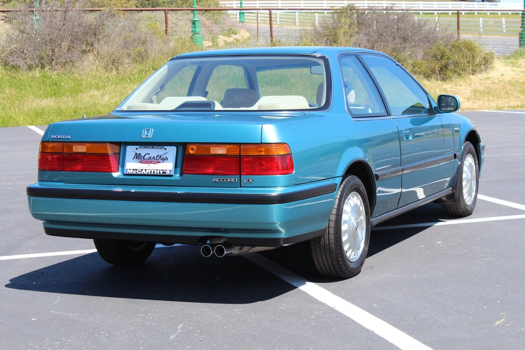 1991 Honda Accord 4th Gen - Image 13 of 31