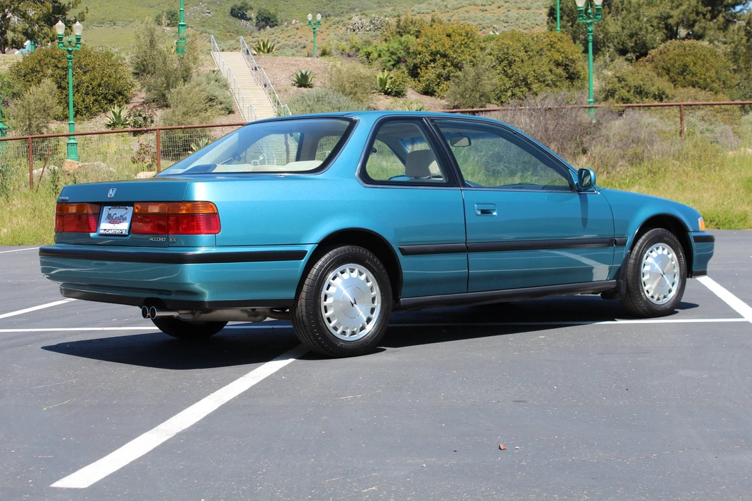 1991 Honda Accord 4th Gen - Image 17 of 31