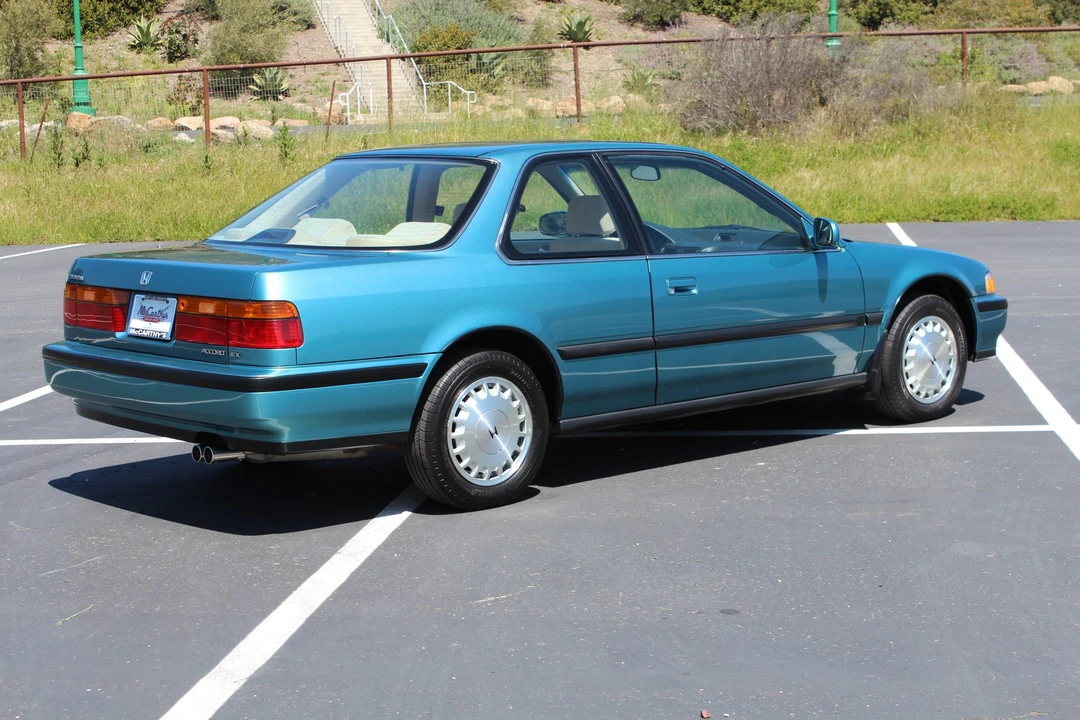 1991 Honda Accord 4th Gen - Image 16 of 31
