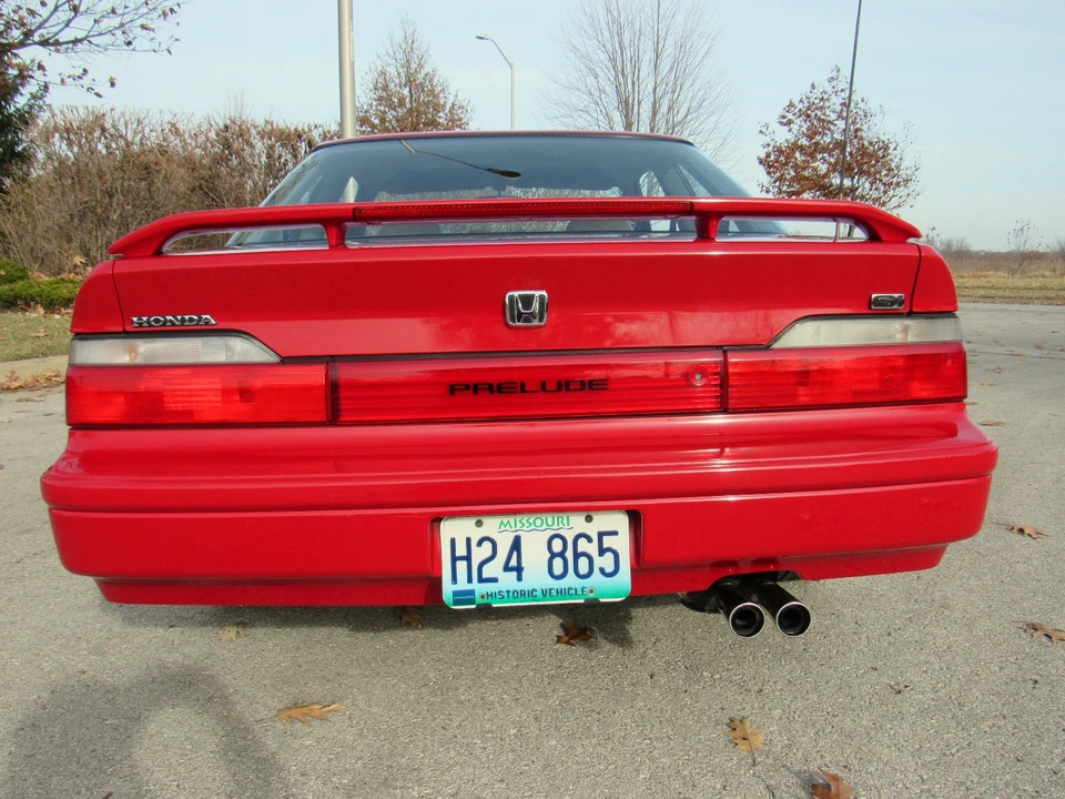1991 Honda Prelude 3rd Gen - Image 9 of 31