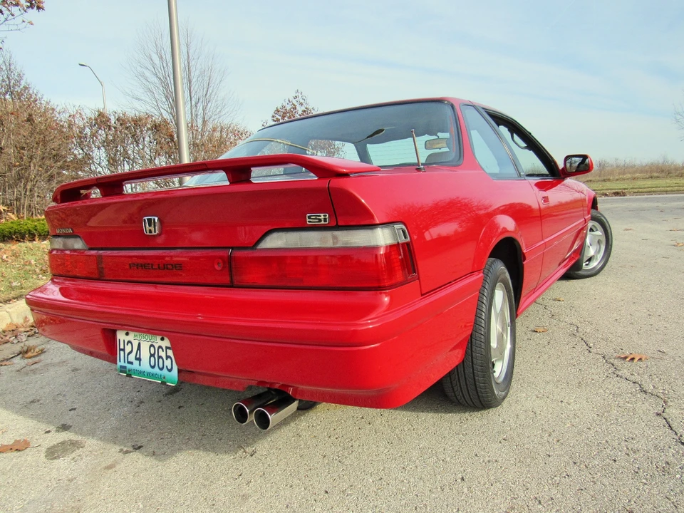1991 Honda Prelude 3rd Gen - Image 10 of 31