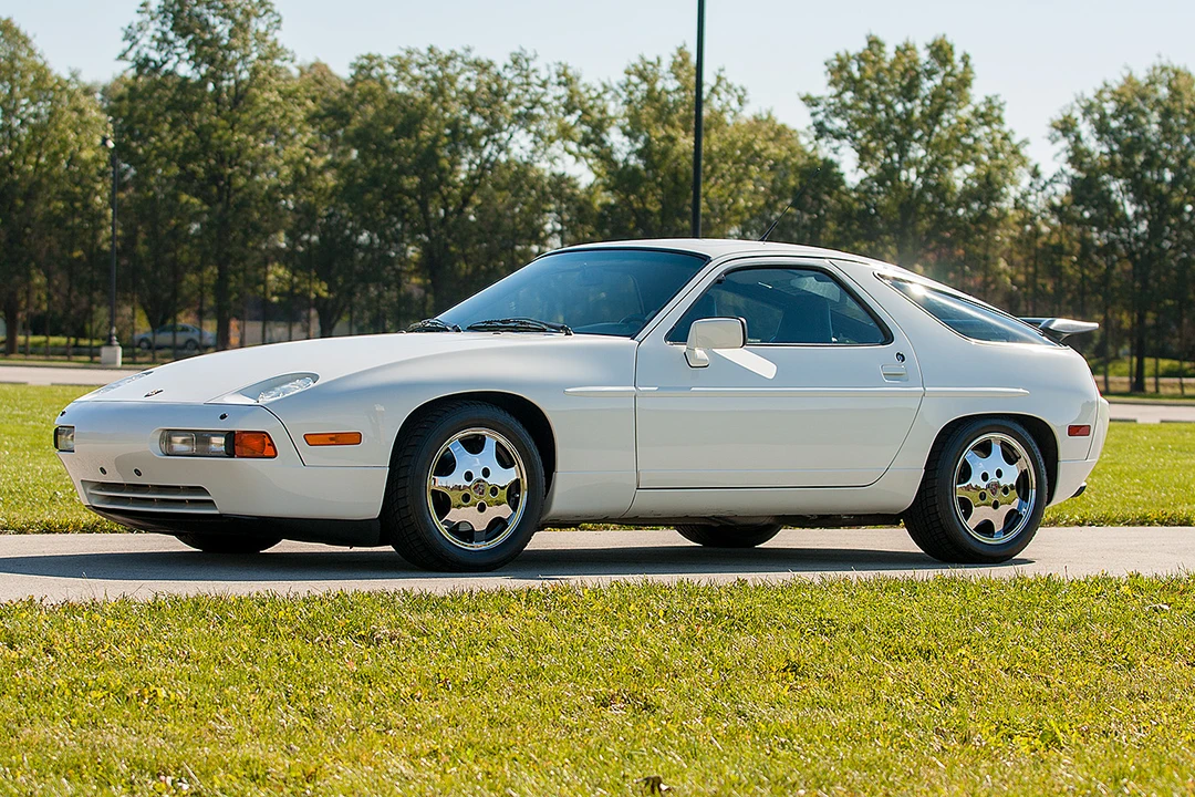 1991 Porsche 928 GT - Image 10 of 31