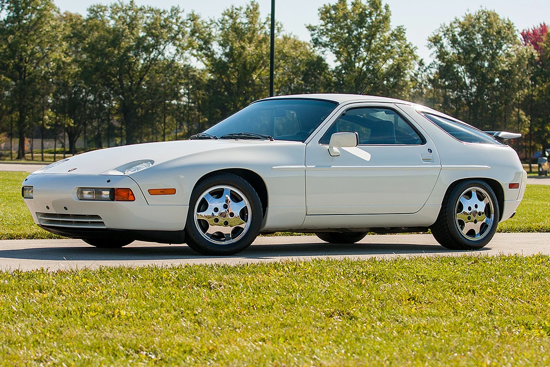 1991 Porsche 928 GT - Image 11 of 31