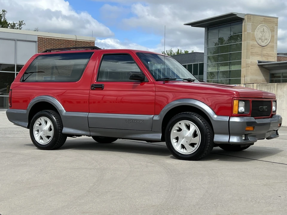 1992 GMC S-15 Jimmy 1st Gen - Image 11 of 31