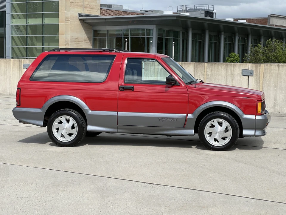 1992 GMC S-15 Jimmy 1st Gen - Image 12 of 31