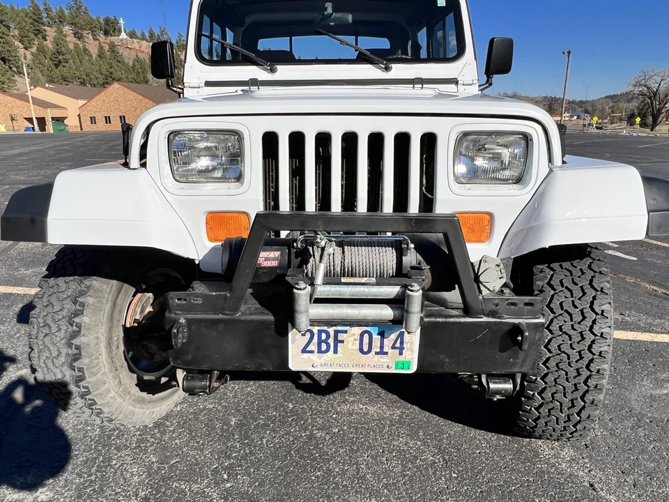 1992 Jeep YJ Wrangler - Image 16 of 31