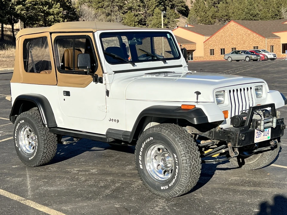 1992 Jeep YJ Wrangler - Image 2 of 31