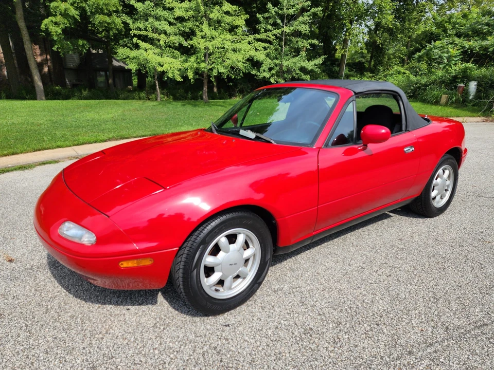 1992 Mazda NA MX-5 Miata - Image 2 of 31