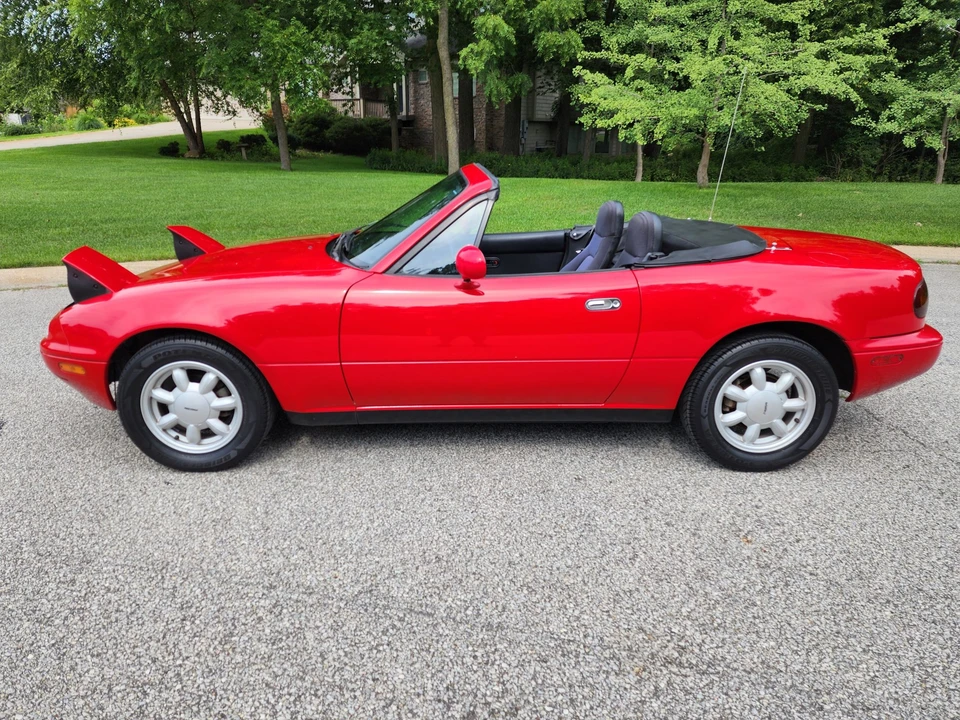 1992 Mazda NA MX-5 Miata - Image 19 of 31