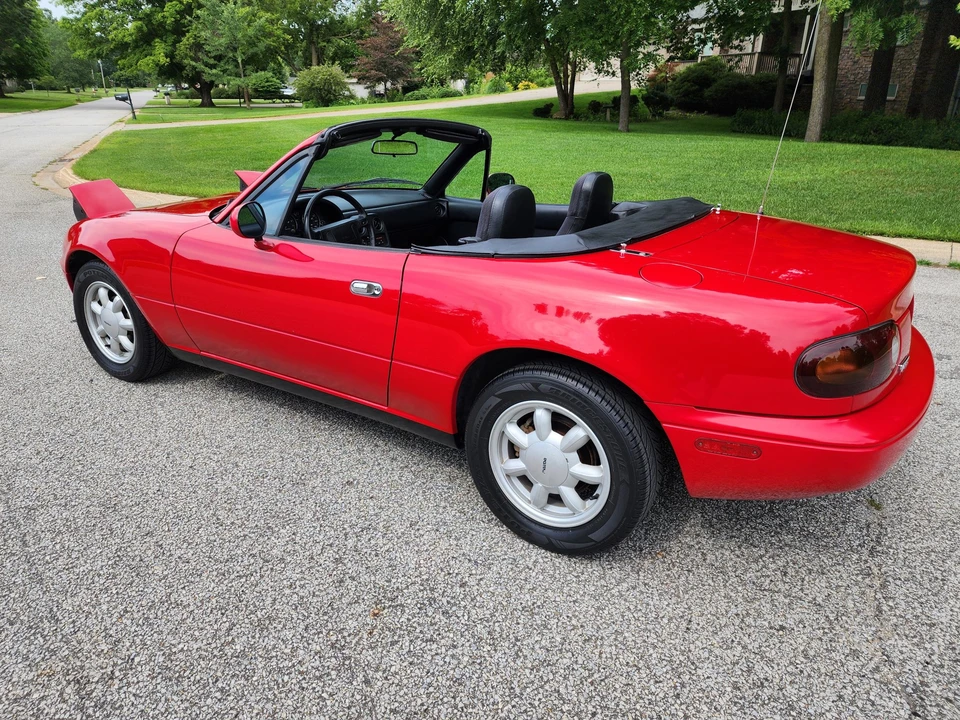 1992 Mazda NA MX-5 Miata - Image 20 of 31